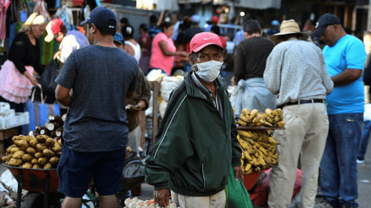 Imagen Principal de Nota: Mercados capitalinos serán cerrados a partir del viernes tras aumento de contagios de covid-19