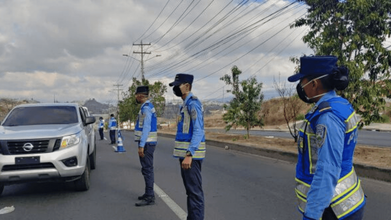 Imagen de Alerta roja y toque de queda es extendido hasta el domingo 28 de junio a causa de la pandemia de covid-19 en Honduras
