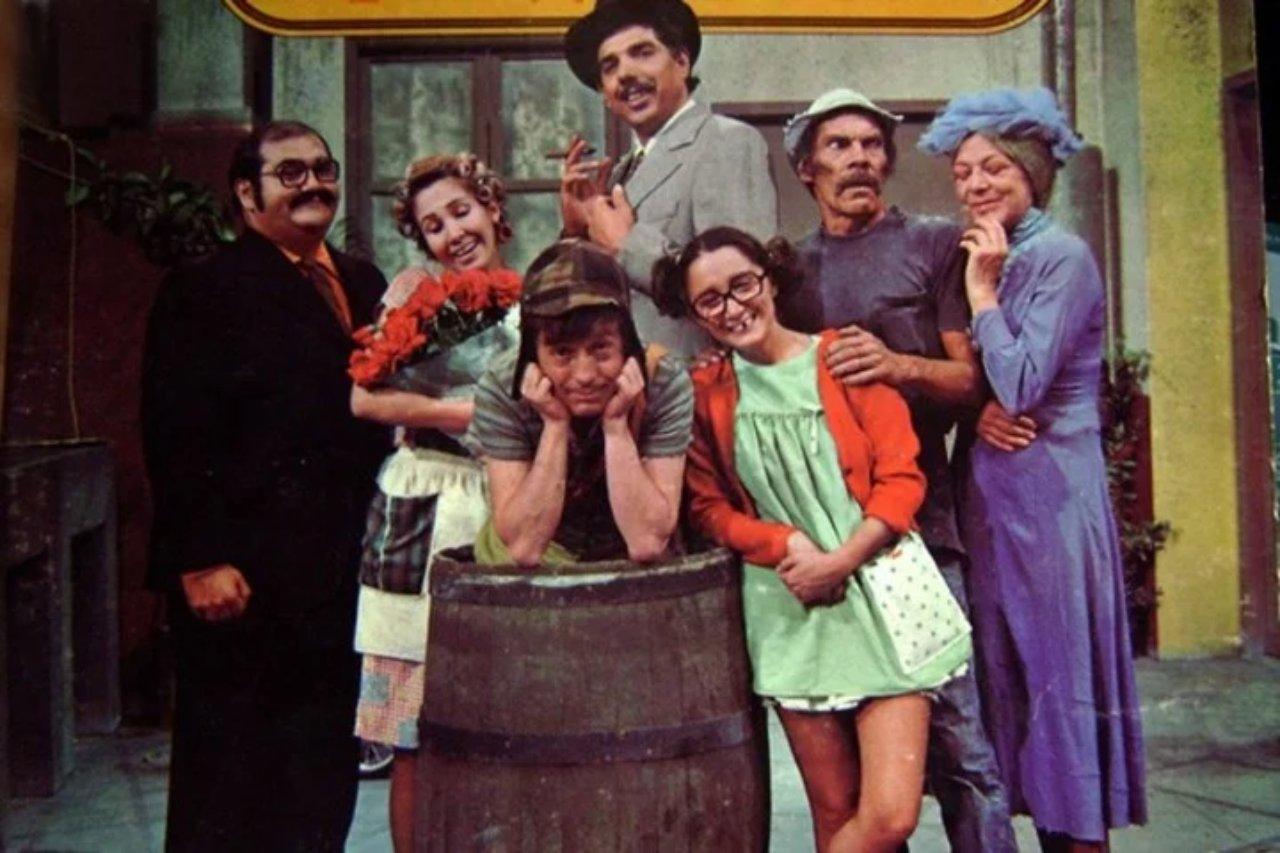 Imagen de Hija de Don Ramón comparte fotos inéditas de su padre y del elenco de "El Chavo del 8"