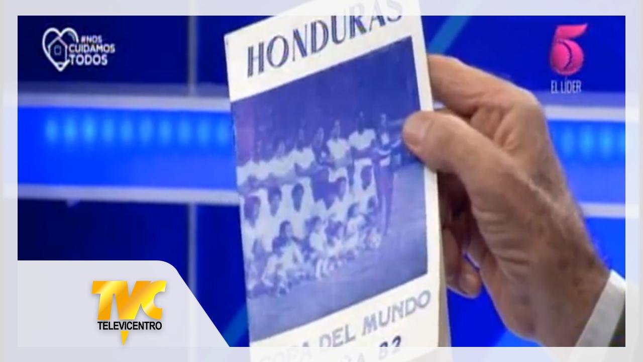 Imagen de Nasralla muestra en vídeo el histórico libro que sorprendió a los españoles en el mundial de España 82
