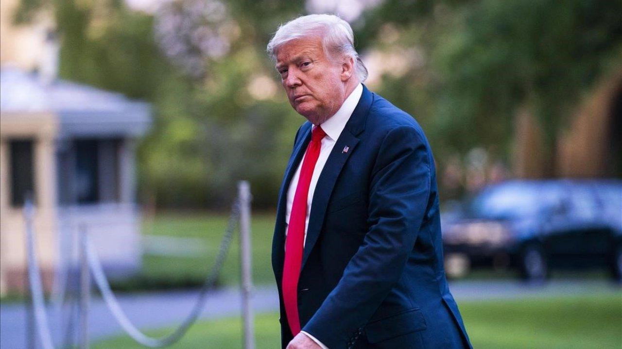 Imagen de Donald Trump afirma que "el coronavirus simplemente va a desaparecer en algún momento”