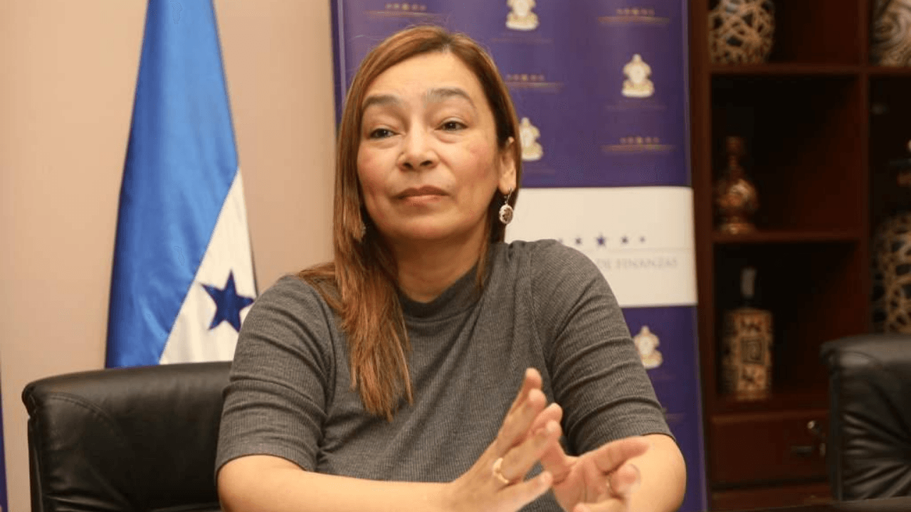 Imagen Principal de Nota: Ministra de Finanzas declarará como testigo por el caso de Invest-H