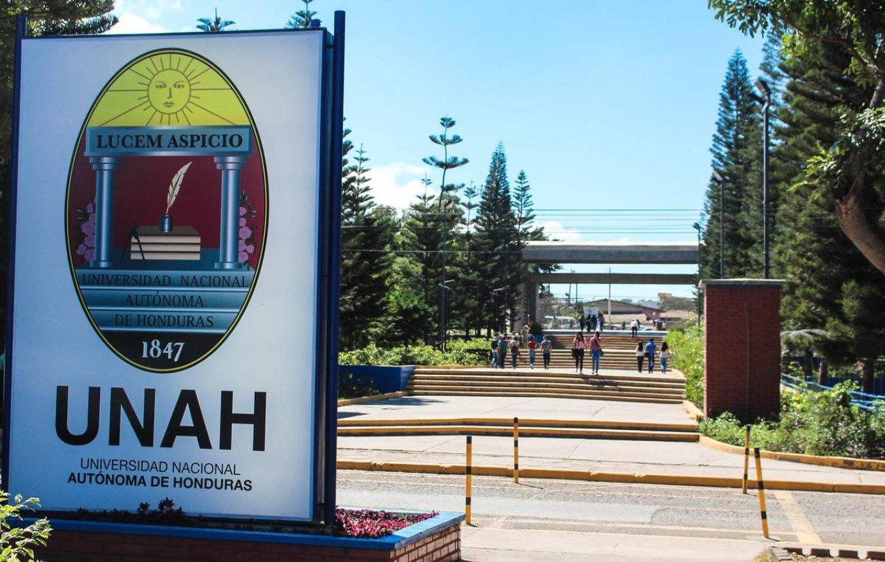 Imagen Principal de Nota: UNAH extiende fecha de pago de matrícula para segundo período académico ante el emergencia del covid-19