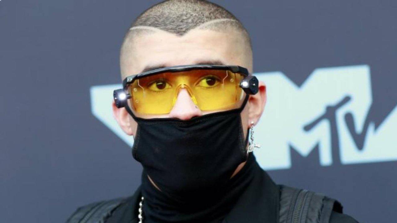 Imagen de Bad Bunny es hospitalizado tras ser sometido a cirugía de emergencia en Puerto Rico