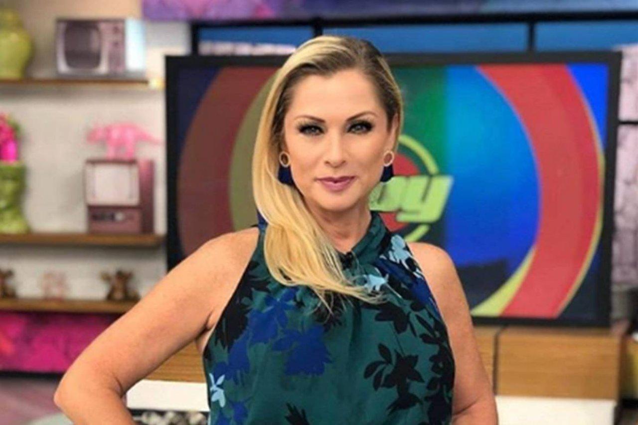 Imagen Principal de Nota: Leticia Calderón estrena nuevo look al estilo Jennifer López y causa furor en las redes sociales