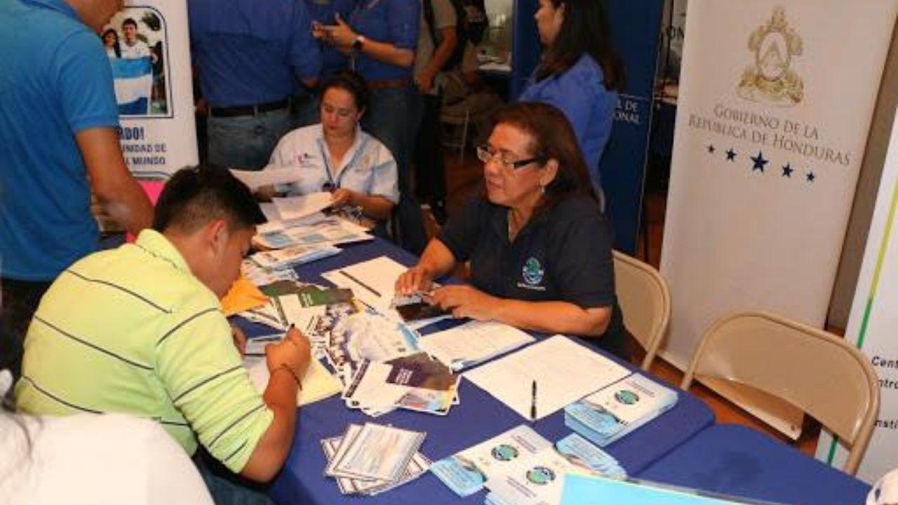 Imagen de Secretaría de Trabajo solicita a hondureños hacer reservación en línea para ser atendidos