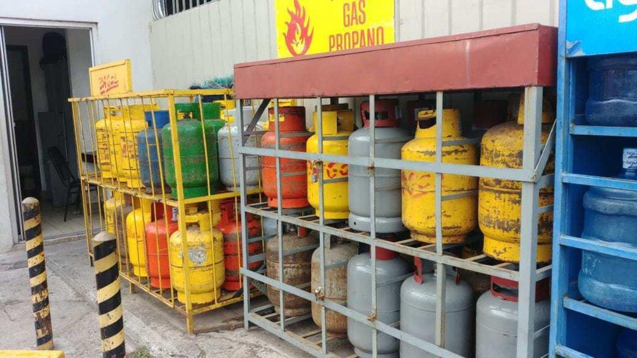 Imagen Principal de Nota: Precio del cilindro de gas LPG sube más de dos lempiras a partir del 1 de septiembre