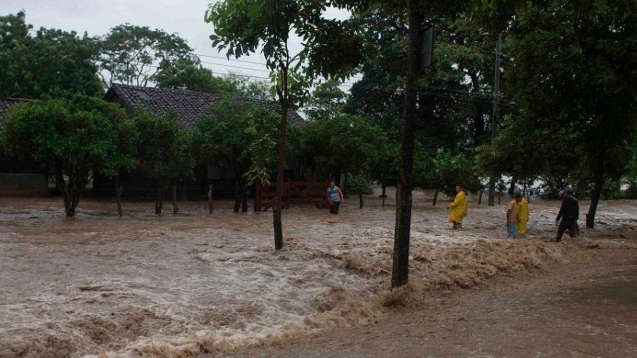 Imagen de El huracán Teddy retoma fuerza y afectará con lluvias al territorio hondureño el fin de semana