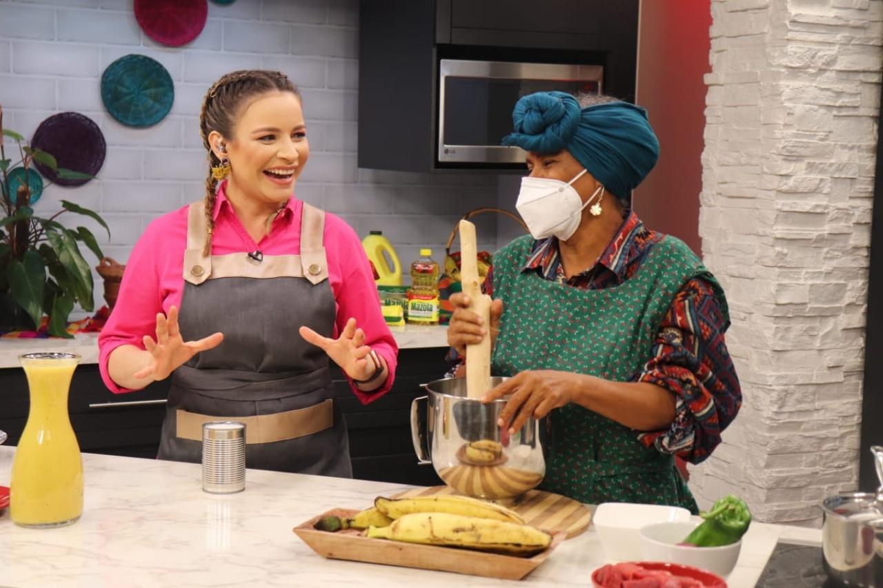 Imagen de Aprende a preparar un exquisito pudín de banano y un delicioso wabul en La Cocina de Keyla