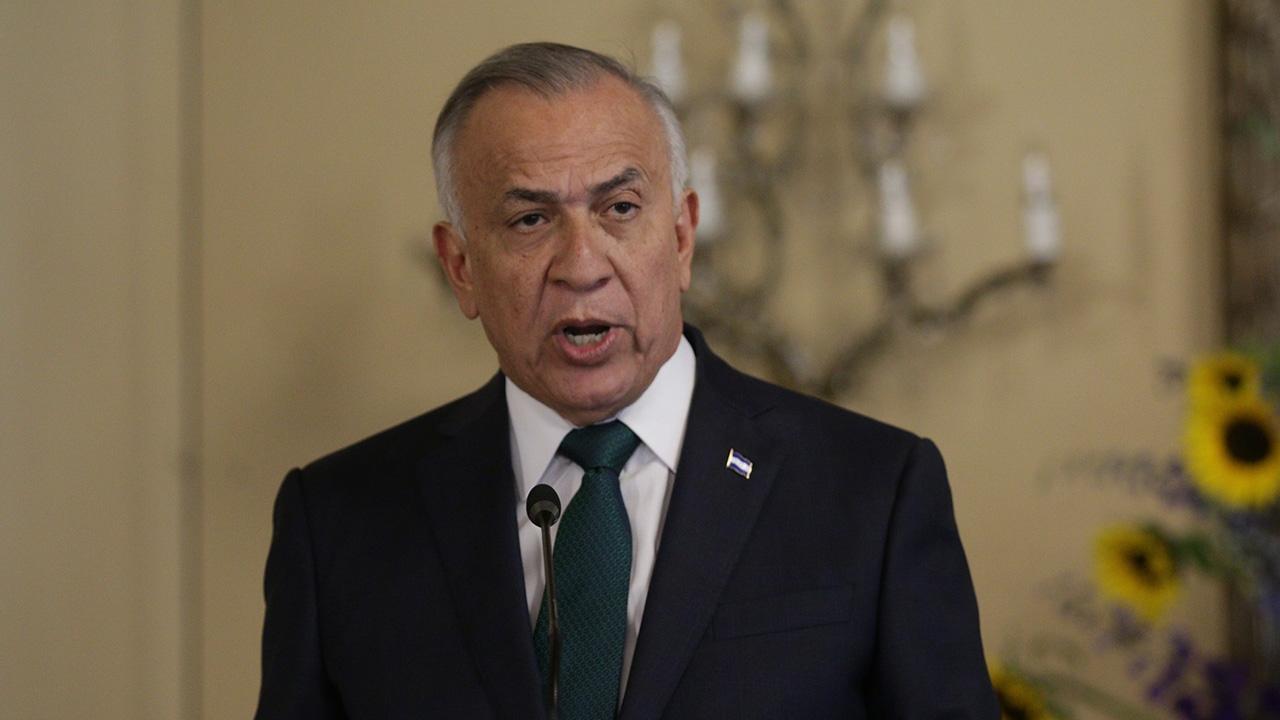 Imagen Principal de Nota: Próximo gobierno deberá realizar ajuste fiscal, afirma Mauricio Oliva