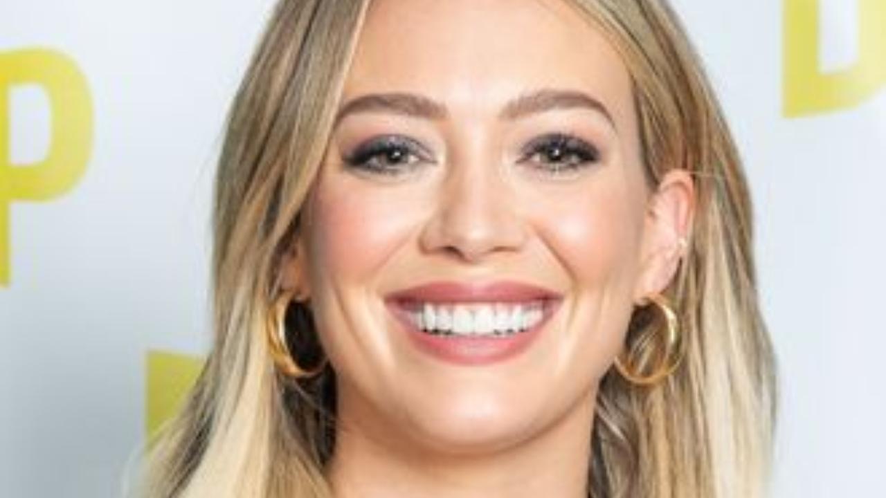 Imagen Principal de Nota: Hilary Duff espera su tercer hijo y debes ver cómo lo anunció