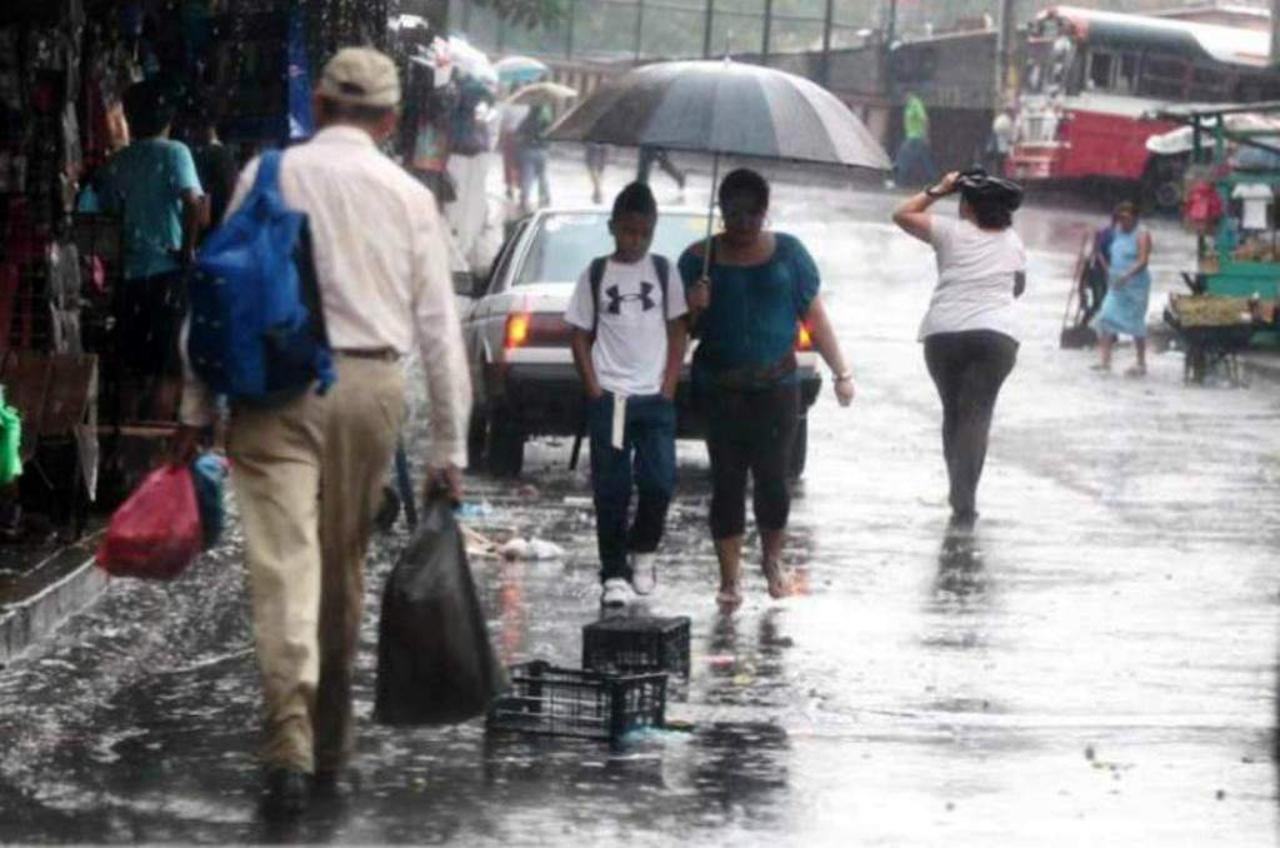 Imagen de Alerta para varias regiones de Honduras por lluvias con actividad eléctrica