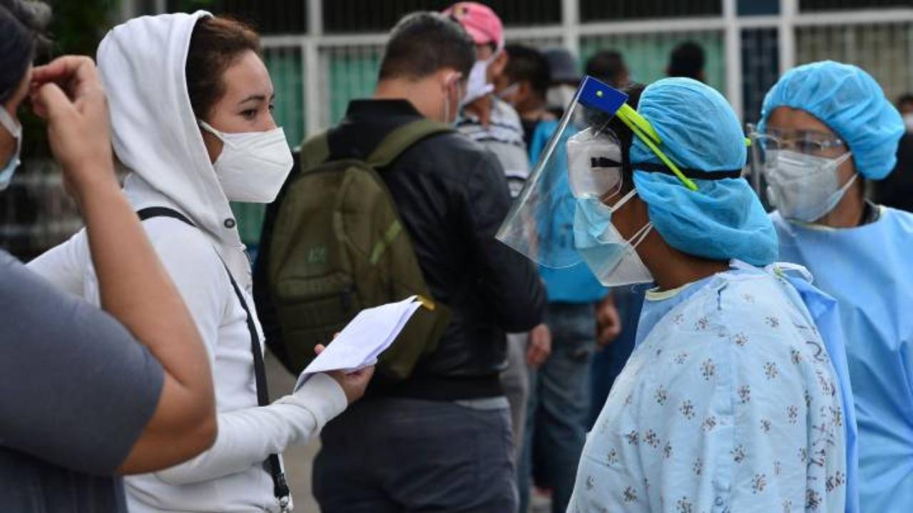 Imagen de Médicos insisten en seguir con las medidas de bioseguidad durante la Navidad