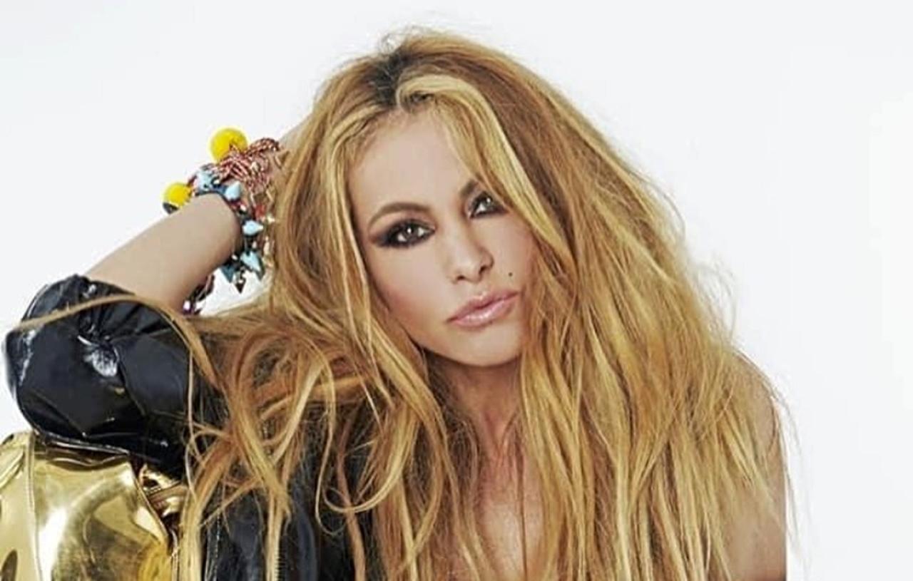 Imagen Principal de Nota: Paulina Rubio pidió que no obsequien animales  en Navidad y esta es la razón