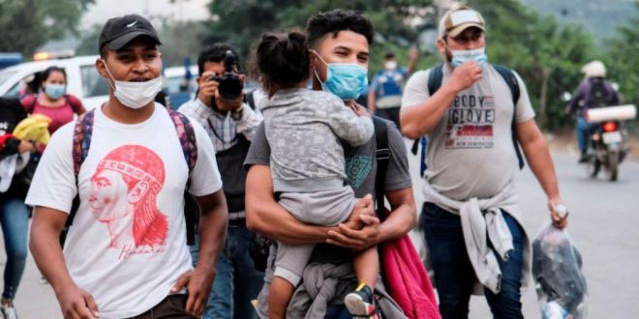 Imagen Principal de Nota: Hondureños se van en caravanas hacia Estados Unidos por tres razones, explica Itsmania Platero