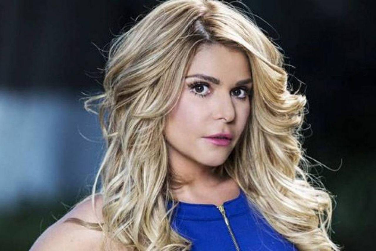 Imagen Principal de Nota: Itatí Cantoral abrió su corazón para hablar de la muerte de su mamá a causa del covid: 'le destruyó los pulmones'