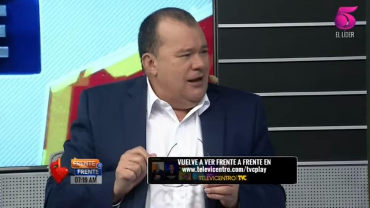 Imagen Principal de Nota: Frente a Frente: Renato Álvarez recordó la historia de cuando  durmió en el parque central de SPS