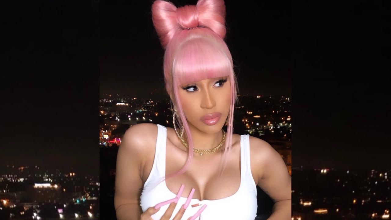 Imagen de Cardi B sorprende mostrándose sin una gota de maquillaje