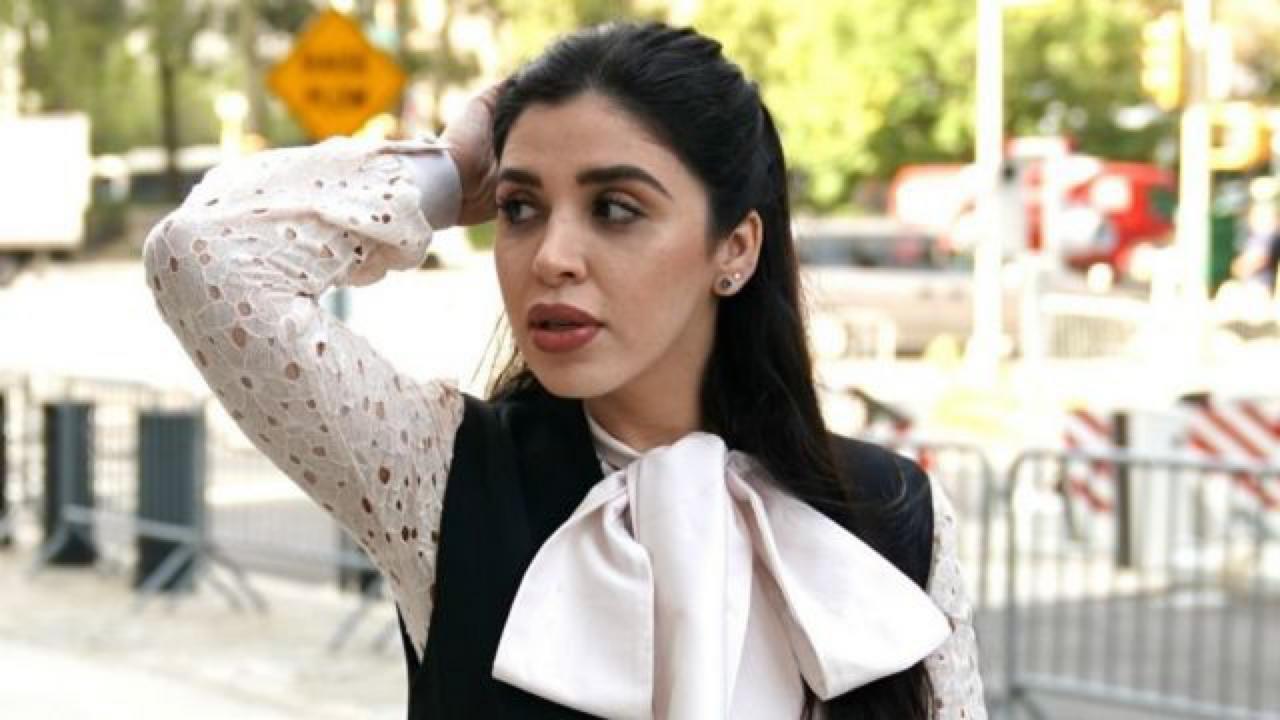Imagen Principal de Nota: Emma Coronel llevaría dos años como testigo protegido de la DEA, estos son los audios que la comprometen