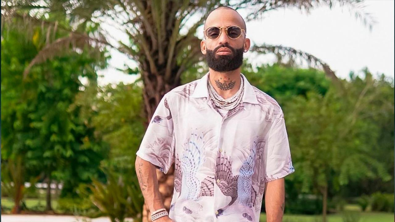 Imagen Principal de Nota: La razón por la que Arcángel le pidió a sus colegas 'ser más humanos que artistas'