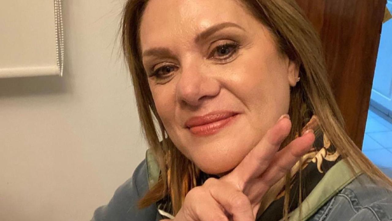 Imagen de Erika Buenfil fue intimidada por sujetos que la vigilaban fuera de su hogar