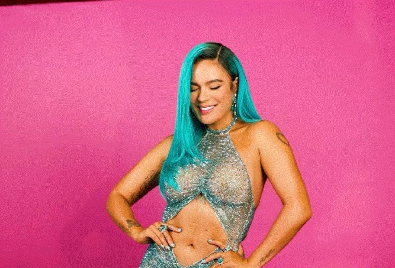 Imagen de Karol G llegó en vestido transparente a los Billboard Music Awards 2021 y fue la sensación
