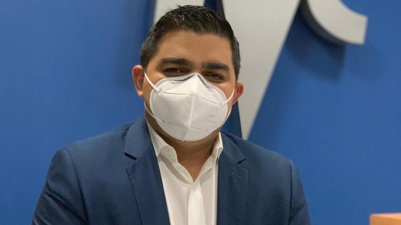 Imagen Principal de Nota: 'No es fácil estar conectado a oxígeno', el conmovedor mensaje de Rely Maradiaga tras recibir la vacuna contra el covid-19