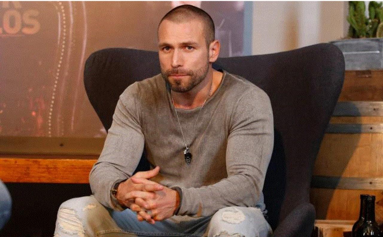 Imagen Principal de Nota: Rafael Amaya confiesa el mejor consejo que le ha dado su madre tras su recaída en las adicciones