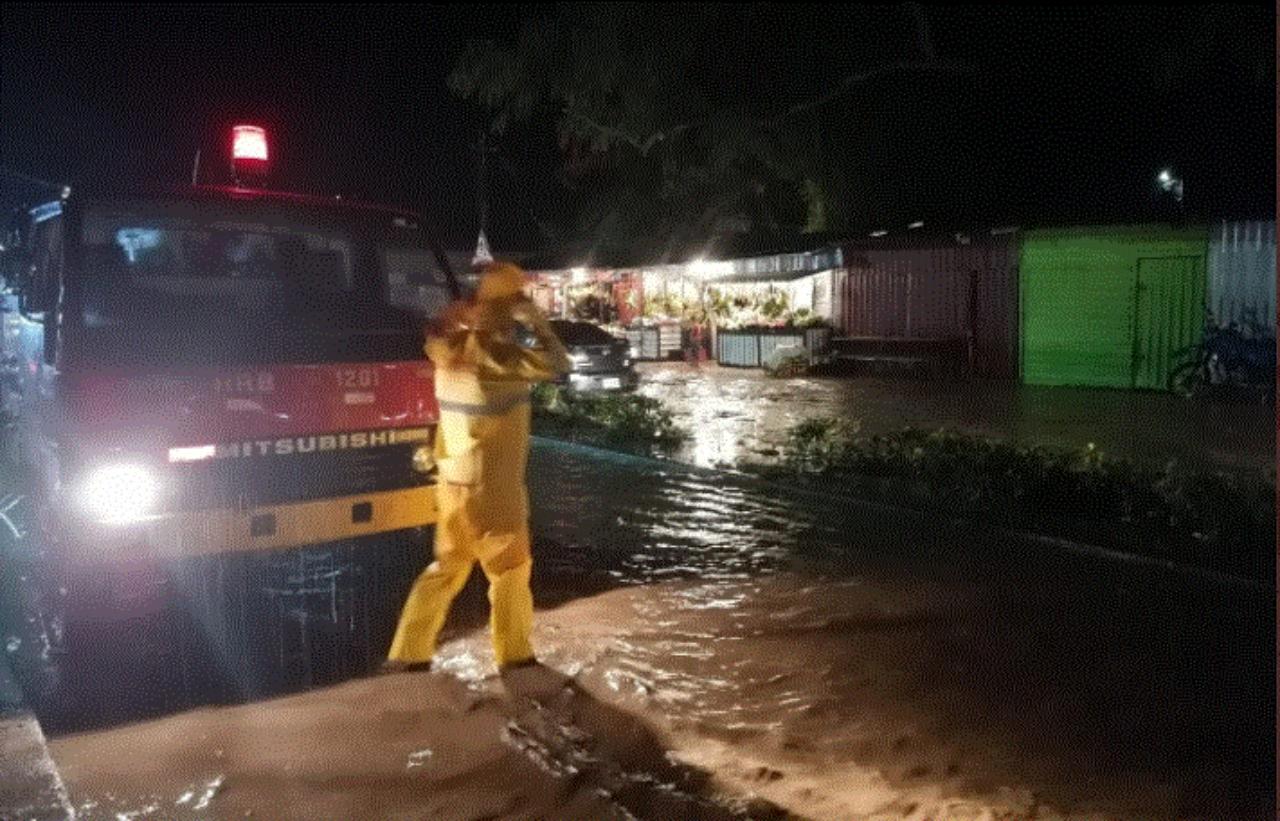 Imagen Principal de Nota: Copeco declara bajo alerta 5 regiones de Honduras, ante fuertes lluvia