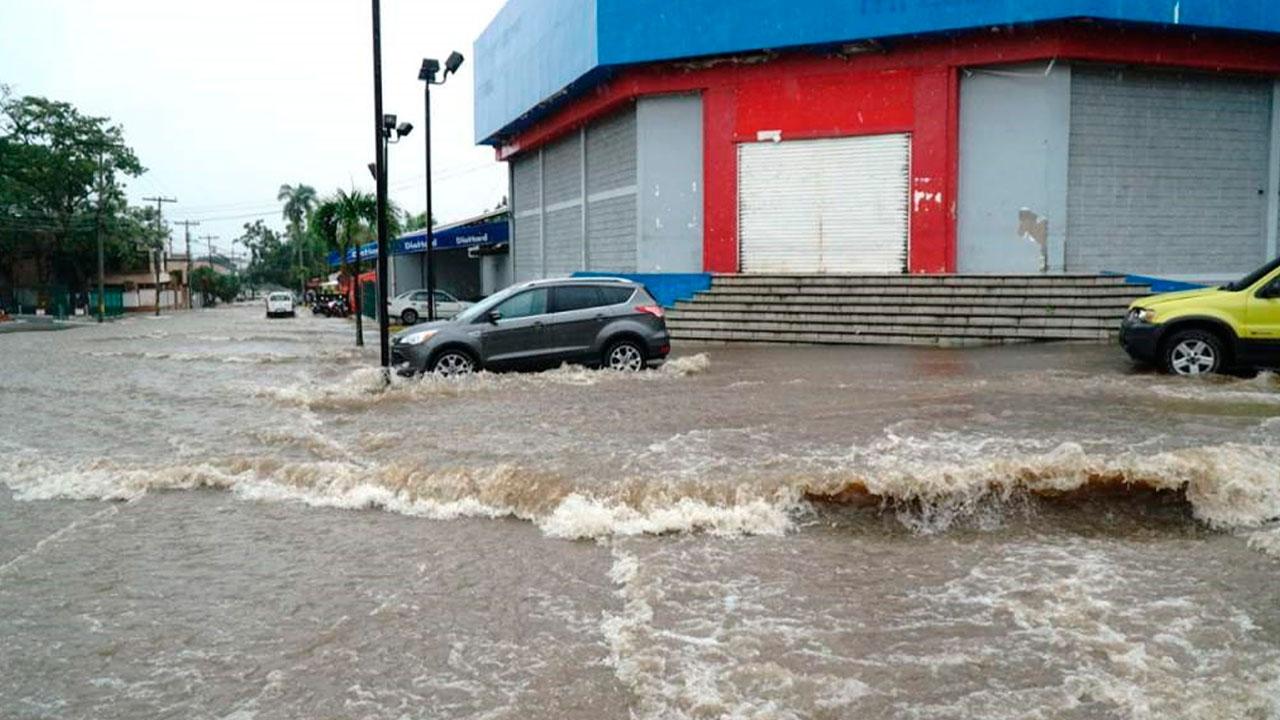 Imagen Principal de Nota: Onda tropical continuará dejando lluvias en estas zonas de Honduras durante la semana