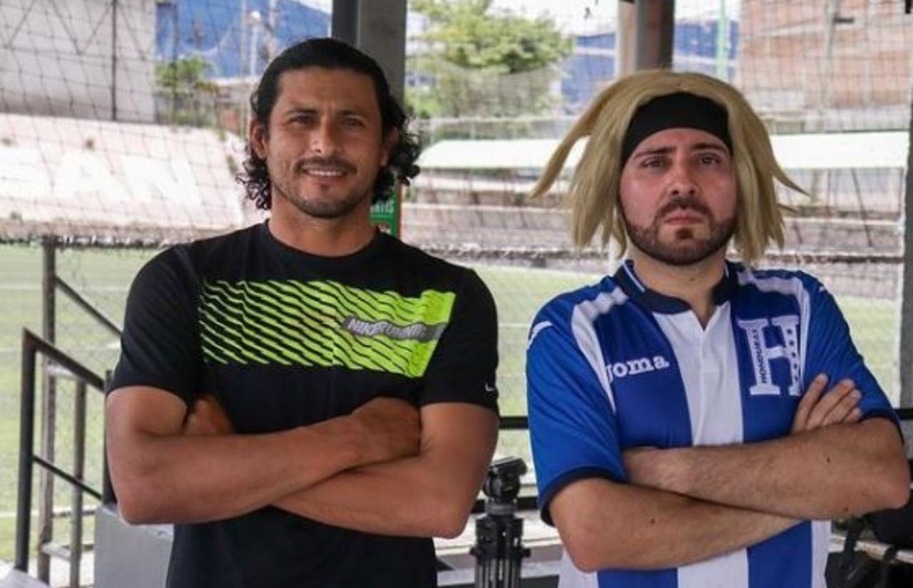 Imagen Principal de Nota: ¿Lo goleó? Julián de León puso a prueba a Noel Valladares en Los del Cuarto y así le remató