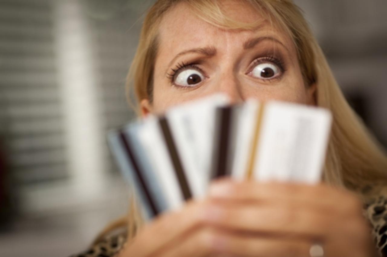 Imagen Principal de Nota: Los 5 tips para usar tu tarjeta de crédito sin temor a que te ahoguen los intereses
