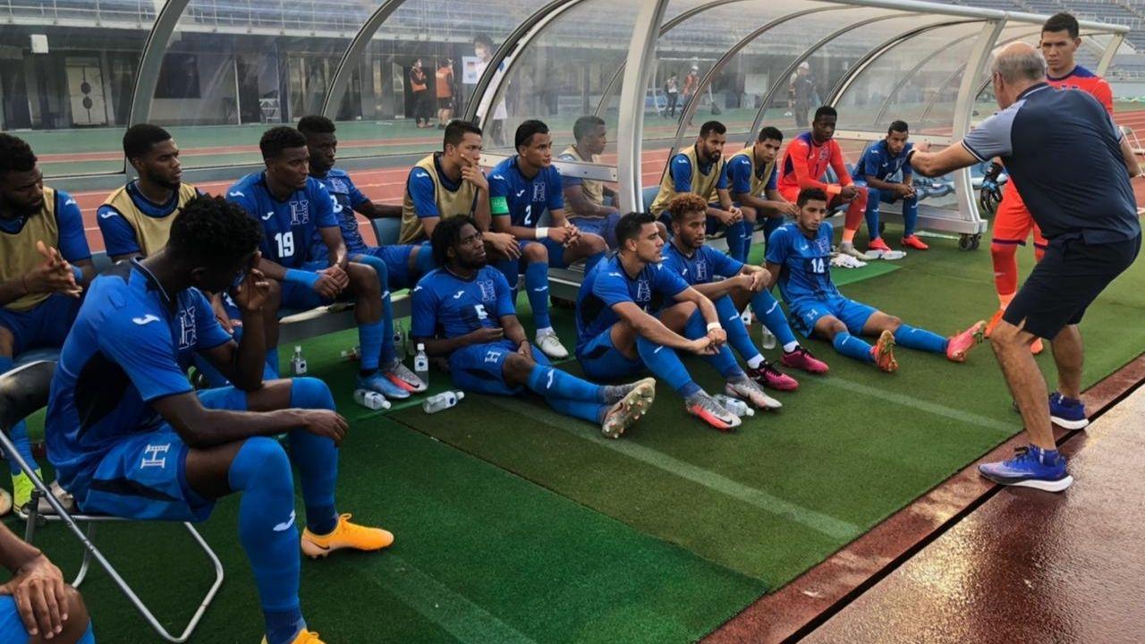Imagen Principal de Nota: Selección de Honduras con dos bajas tras dar positivo al covid,  previo al duelo ante Panamá de la Copa Oro