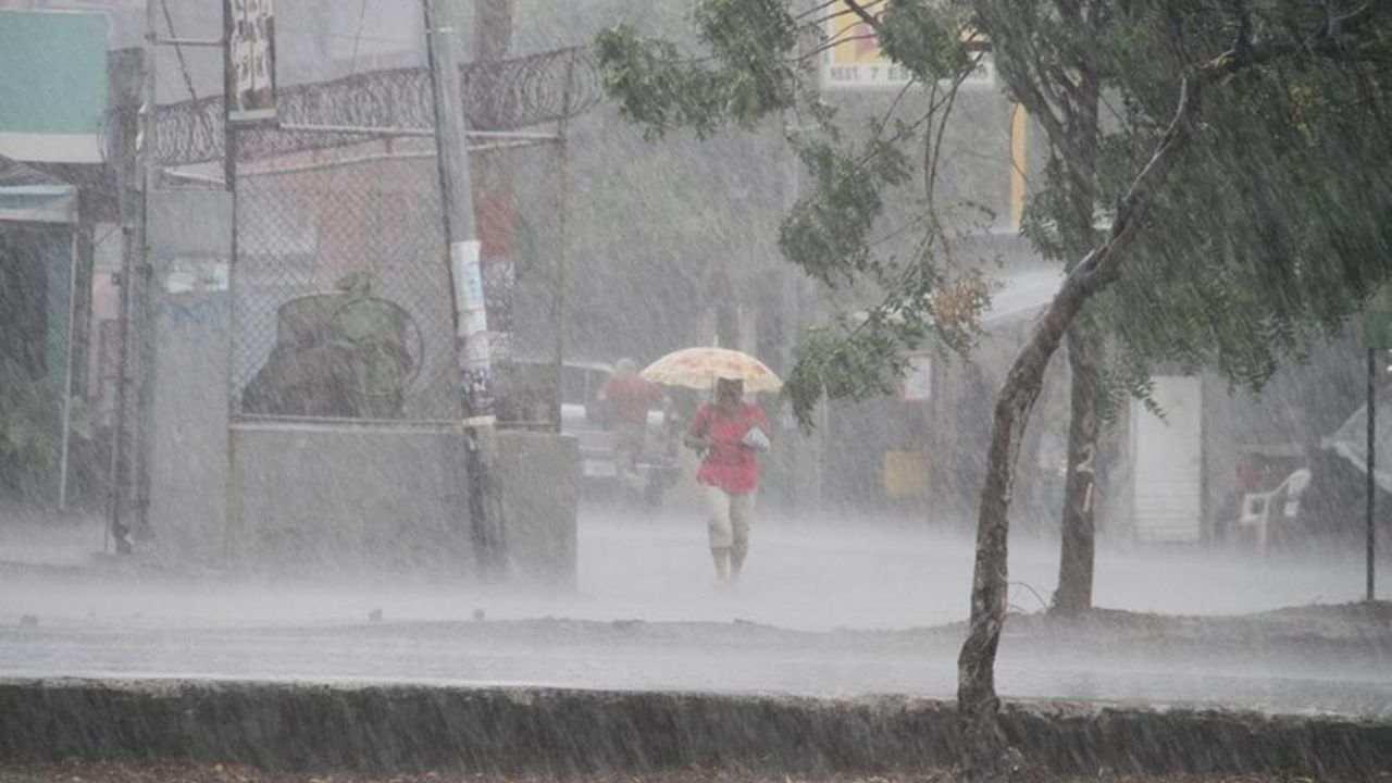 Imagen Principal de Nota: Onda tropical en Honduras dejará fuertes ráfagas de viento con intensas lluvias, principalmente en estas zonas