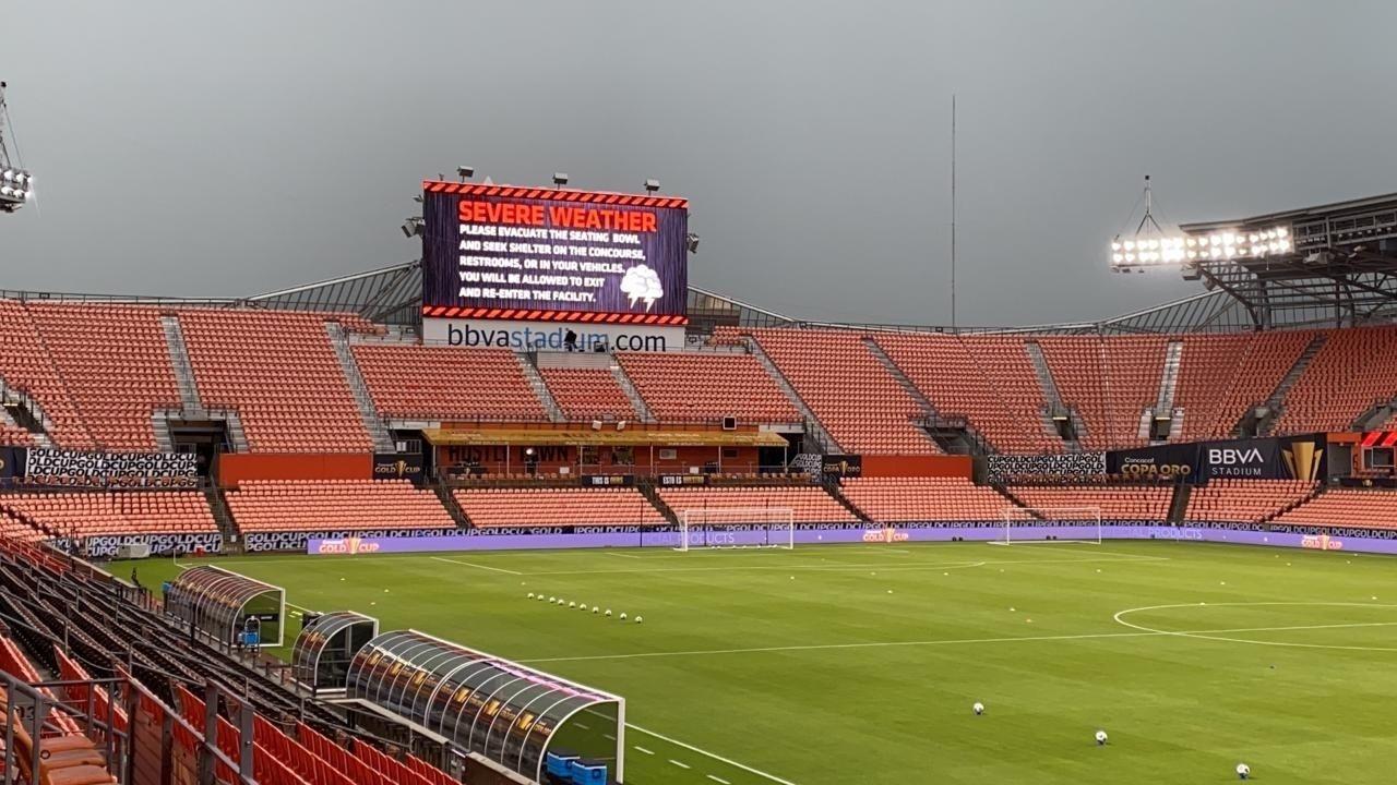Imagen de Partido entre Qatar vs Panamá se retrasó por tormenta eléctrica en Houston