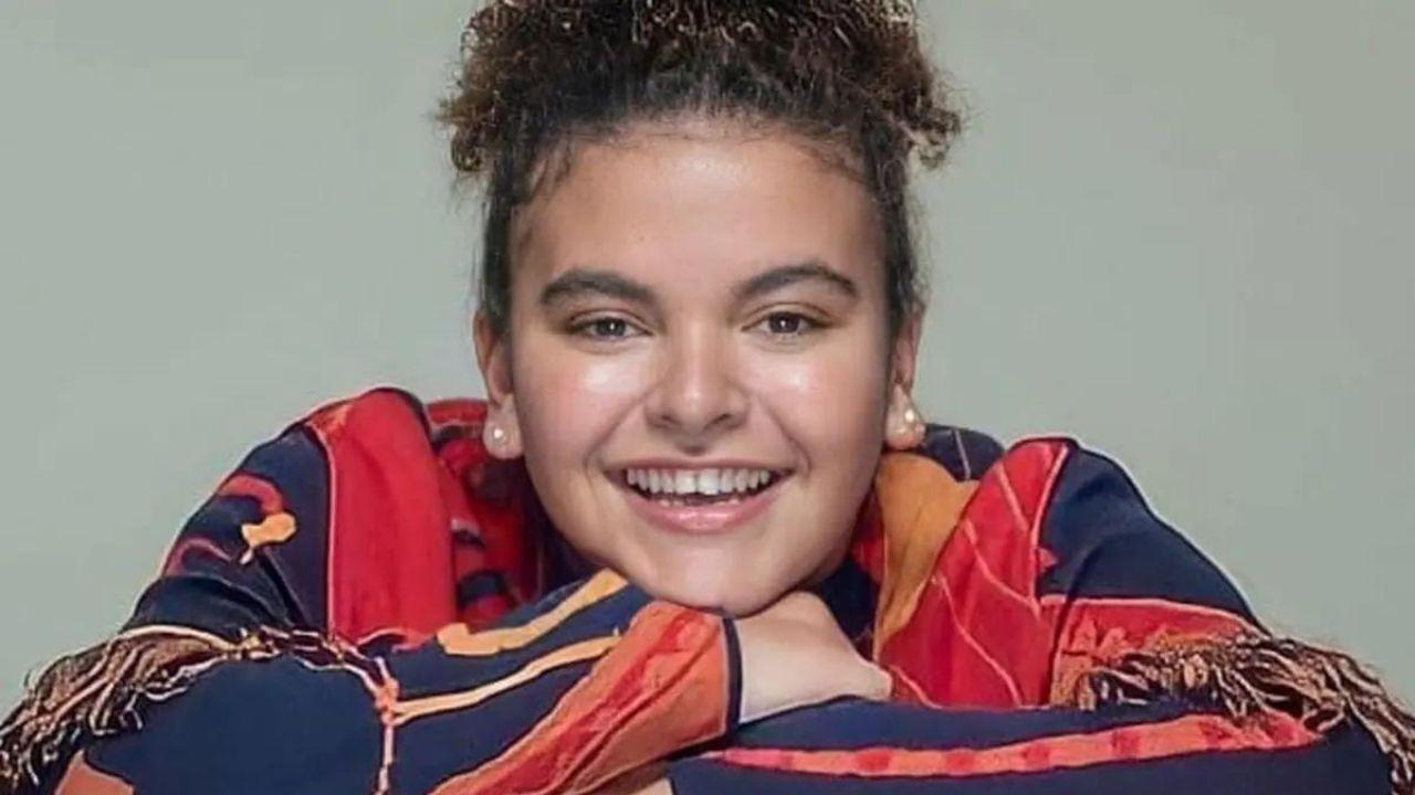 Imagen de Lucerito Mijares sorprende con su nuevo look de pelirroja