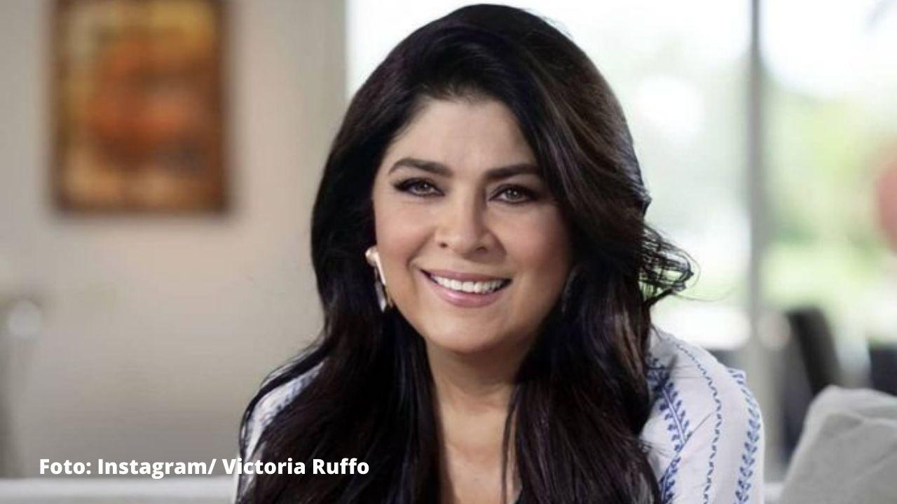 Imagen Principal de Nota: La foto inédita de Victoria Ruffo que causa ternura entre sus fans, ¡mira con quién aparece!