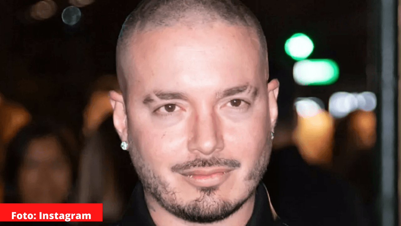Imagen Principal de Nota: J Balvin rompe el silencio sobre la censura a su tema 'Perra'