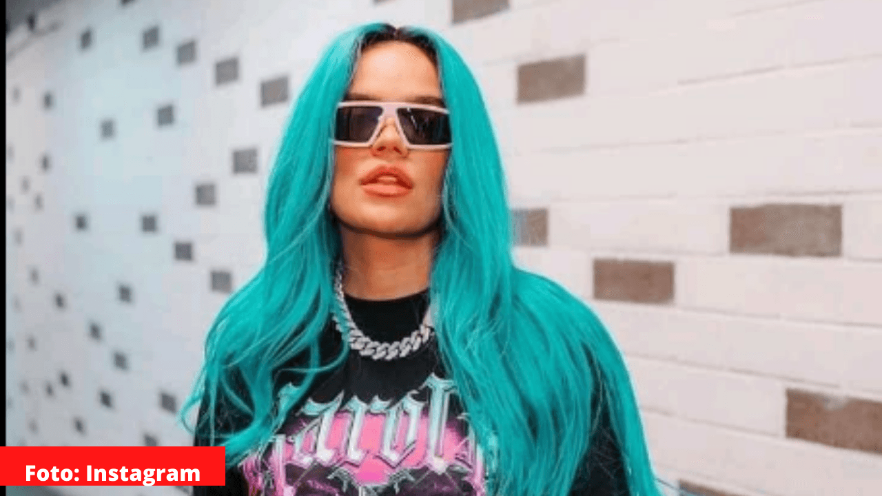 Imagen Principal de Nota: La colombiana Karol G comparte con sus seguidores imágenes su nuevo 'Makinón'