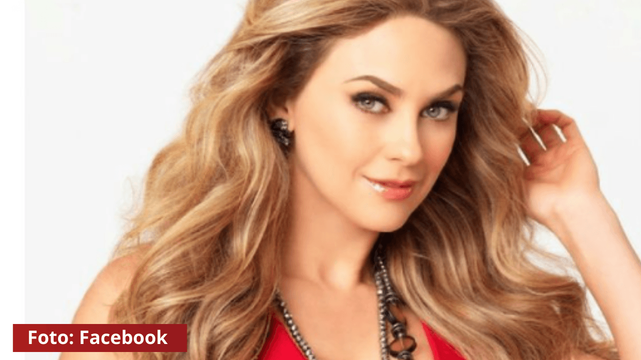 Imagen de Aracely Arámbula causa furor con foto a la orilla del mar en sexy traje de baño