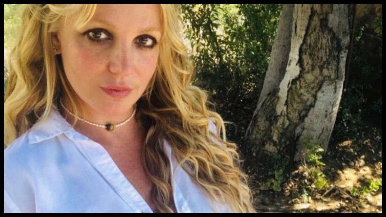 Imagen de ¡Sin censura! Britney Spears en nueva polémica tras posar como Dios la trajo al mundo