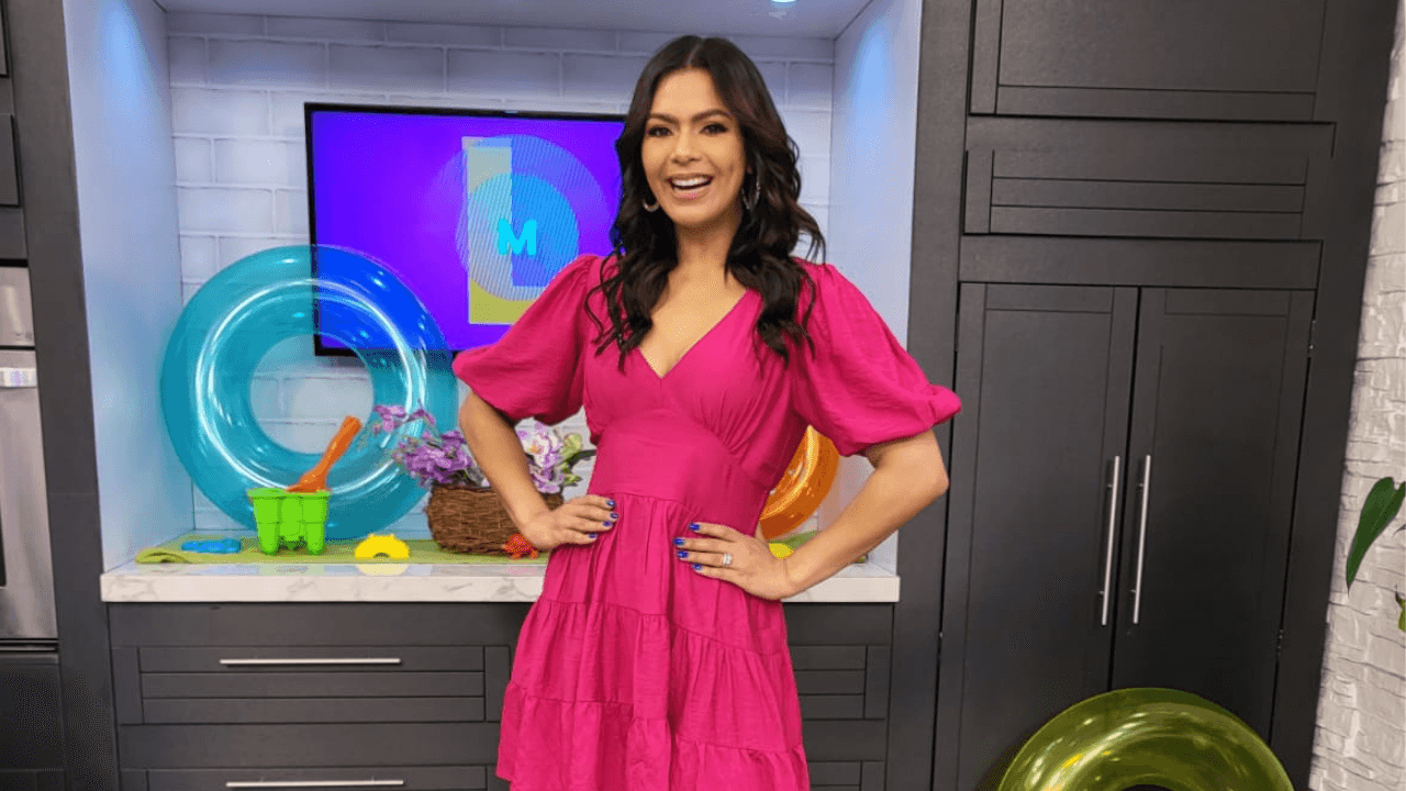 Imagen de Loren Mercadal estrena nuevo look, mira cómo luce la bella presentadora de TVC