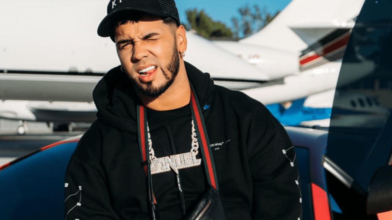 Imagen Principal de Nota: Anuel AA es víctima de fuertes críticas por su extrema delgadez, mira cómo luce