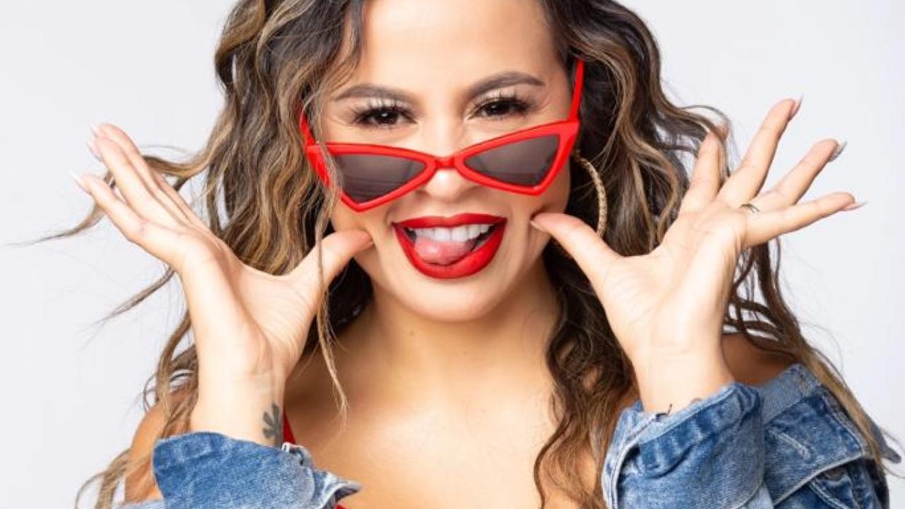 Imagen de Lipstickfables asegura que obtendrá colágeno de este hombre; y no es Cordero