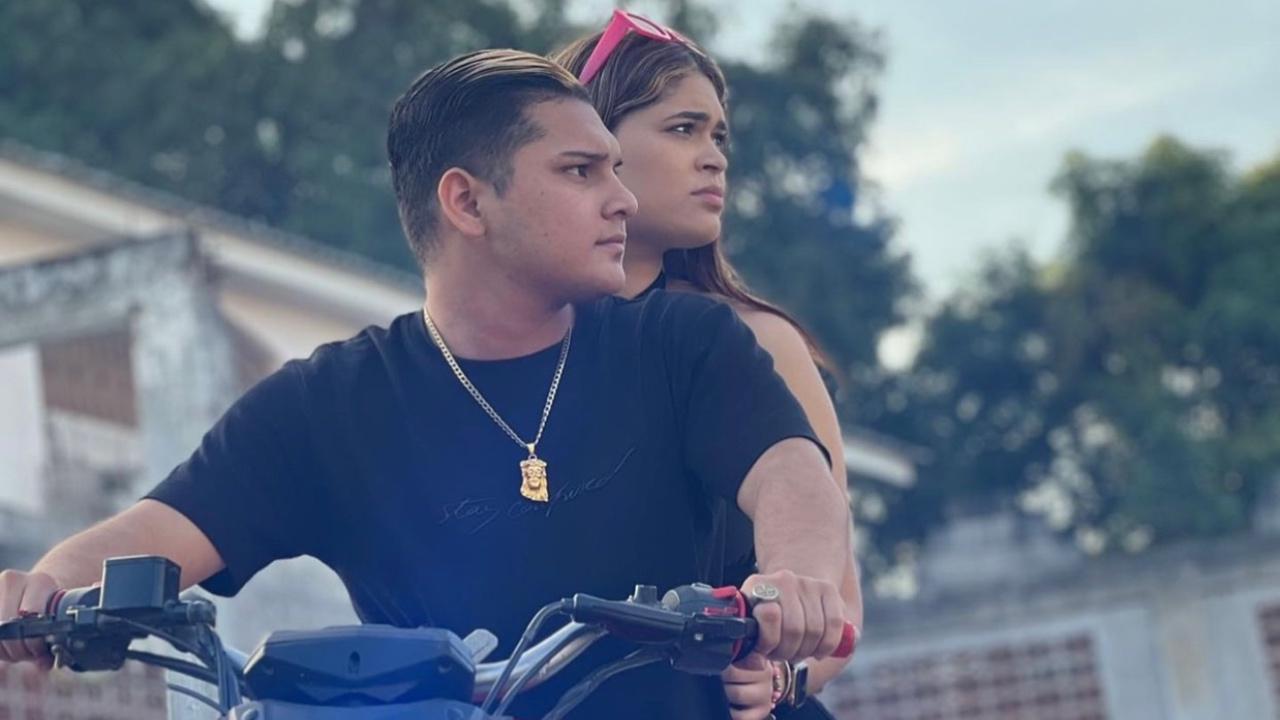Imagen Principal de Nota: Así reaccionó Yonuelito al ver a 'Juanchi' besarse con otra mujer