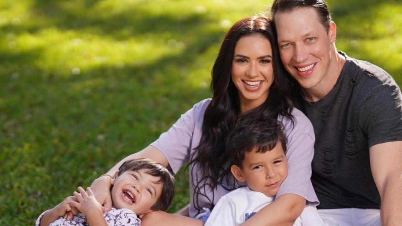 Imagen Principal de Nota: Ana Jurka regresa con su esposo al lugar donde se casaron hace 11 años en Honduras