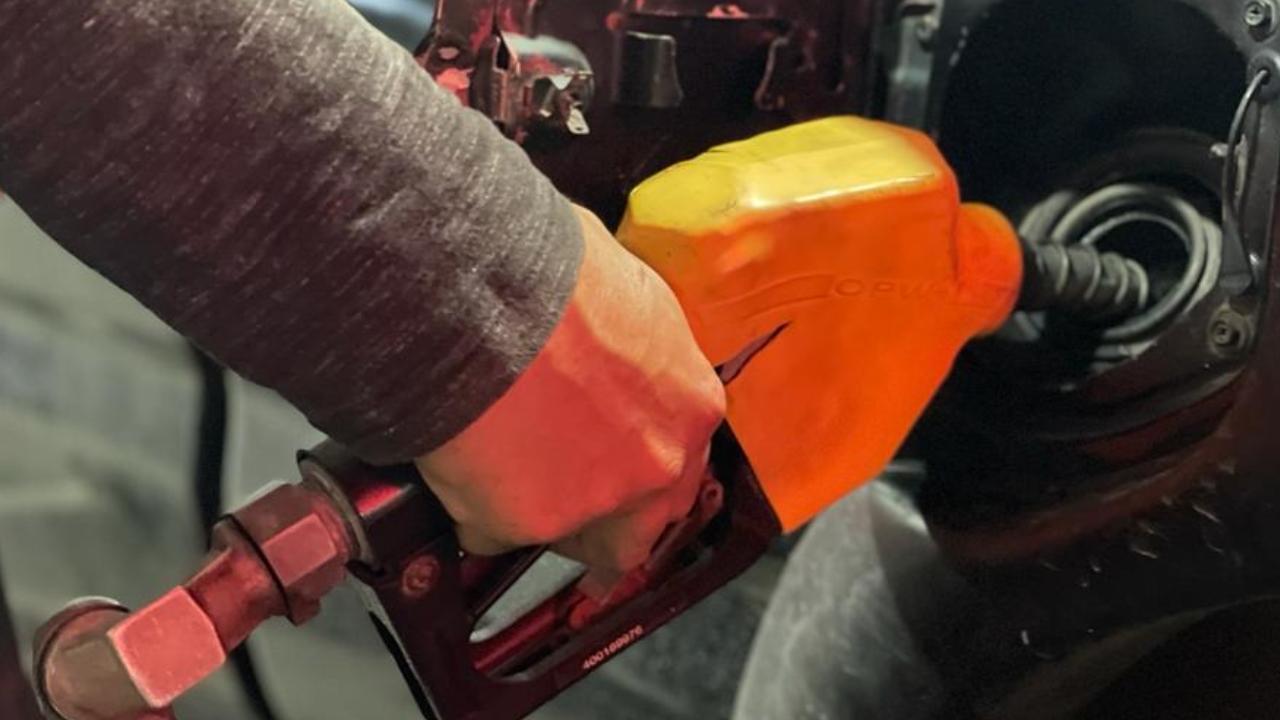 Imagen Principal de Nota: Otro duro aumento registrarán precios de las gasolinas a partir del lunes 6 de junio