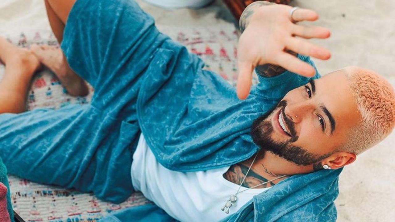 Imagen de ¿Maluma se disfrazó de Karol G para ir de compras? Esto fue lo qué pasó