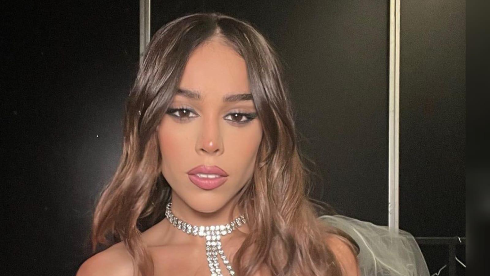Imagen Principal de Nota: Danna Paola preocupa a fans y recibe fuertes críticas  al lucir demasiado delgada en Premios Juventud