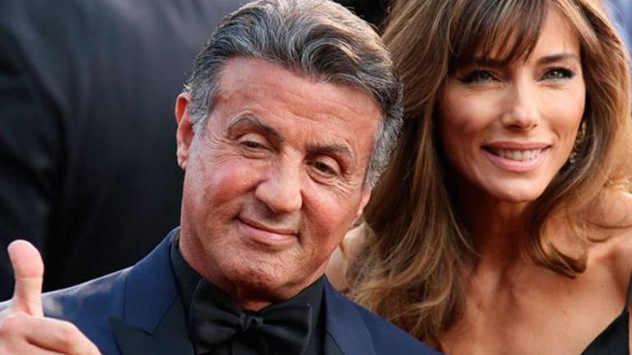 Imagen Principal de Nota: Sylvester Stallone se divorcia y tapa el tatuaje del rostro de su exmujer con retrato de su perro
